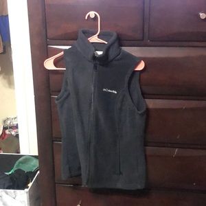 Columbia vest
